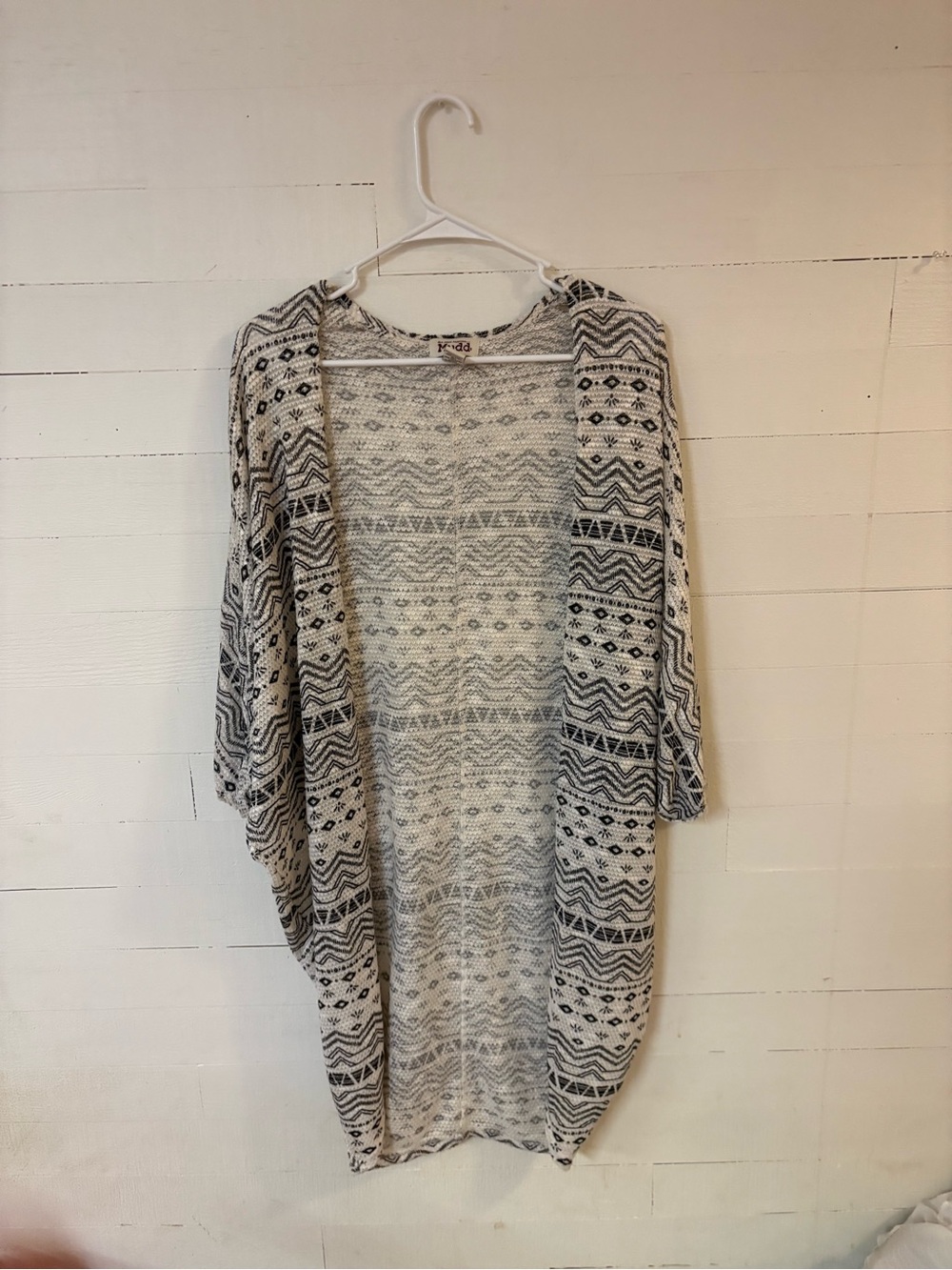 Mudd Medium Black Cream Aztec Geometric Open Front Cardigan